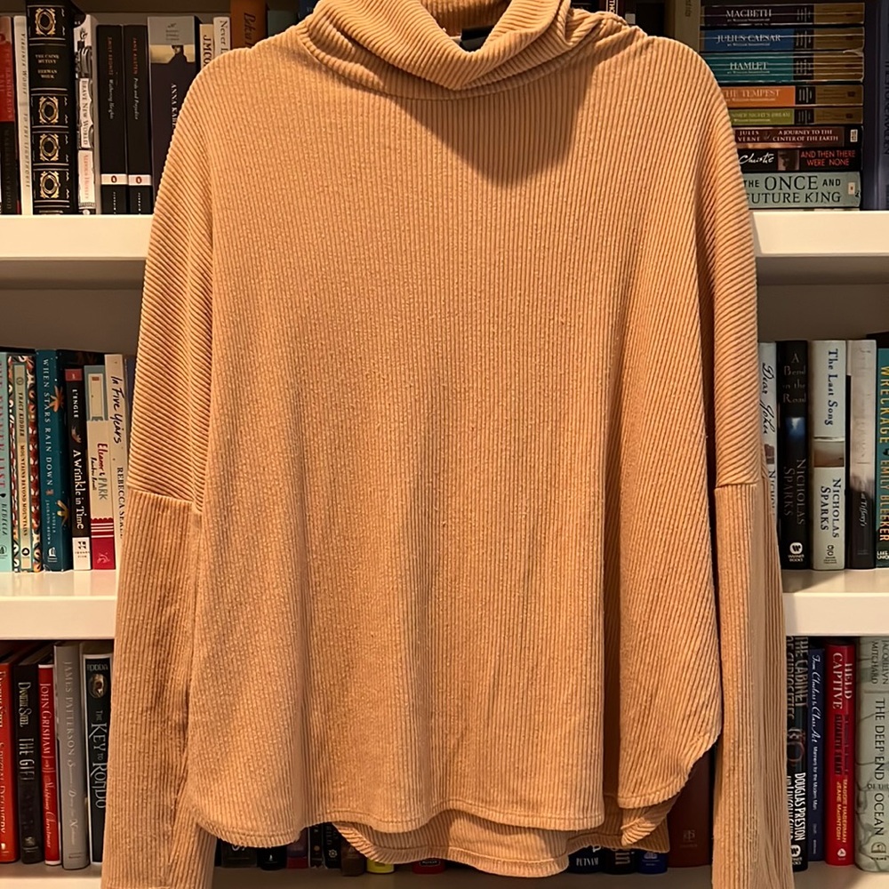 Heather Tan/Mustard Turtleneck